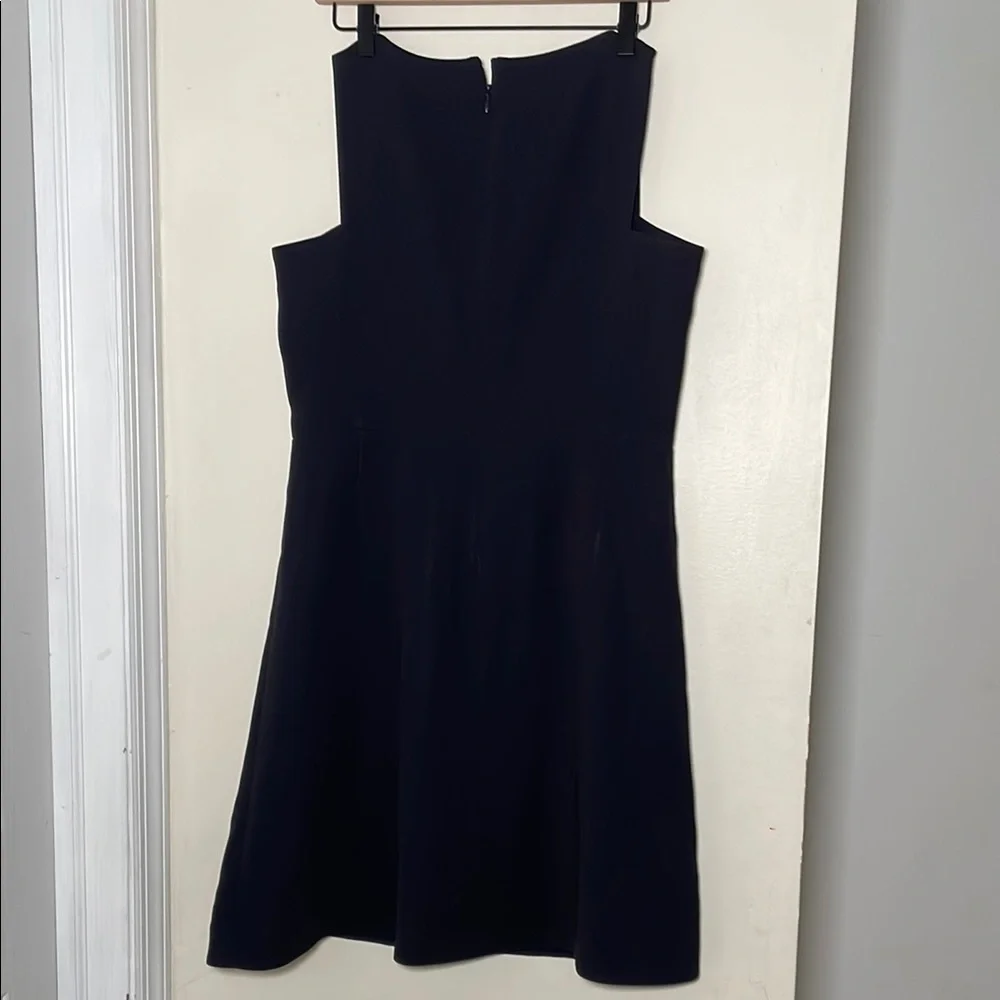 Tory Burch Black Sheath Mini Dress V-Neck Sleeveless